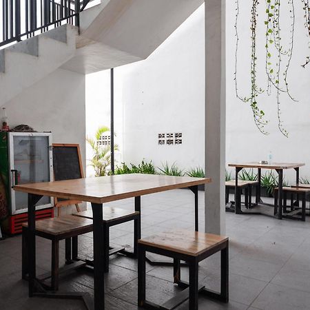 Hotel Reddoorz Syariah Near Rsud Zainoel Abidin Banda Aceh Esterno foto