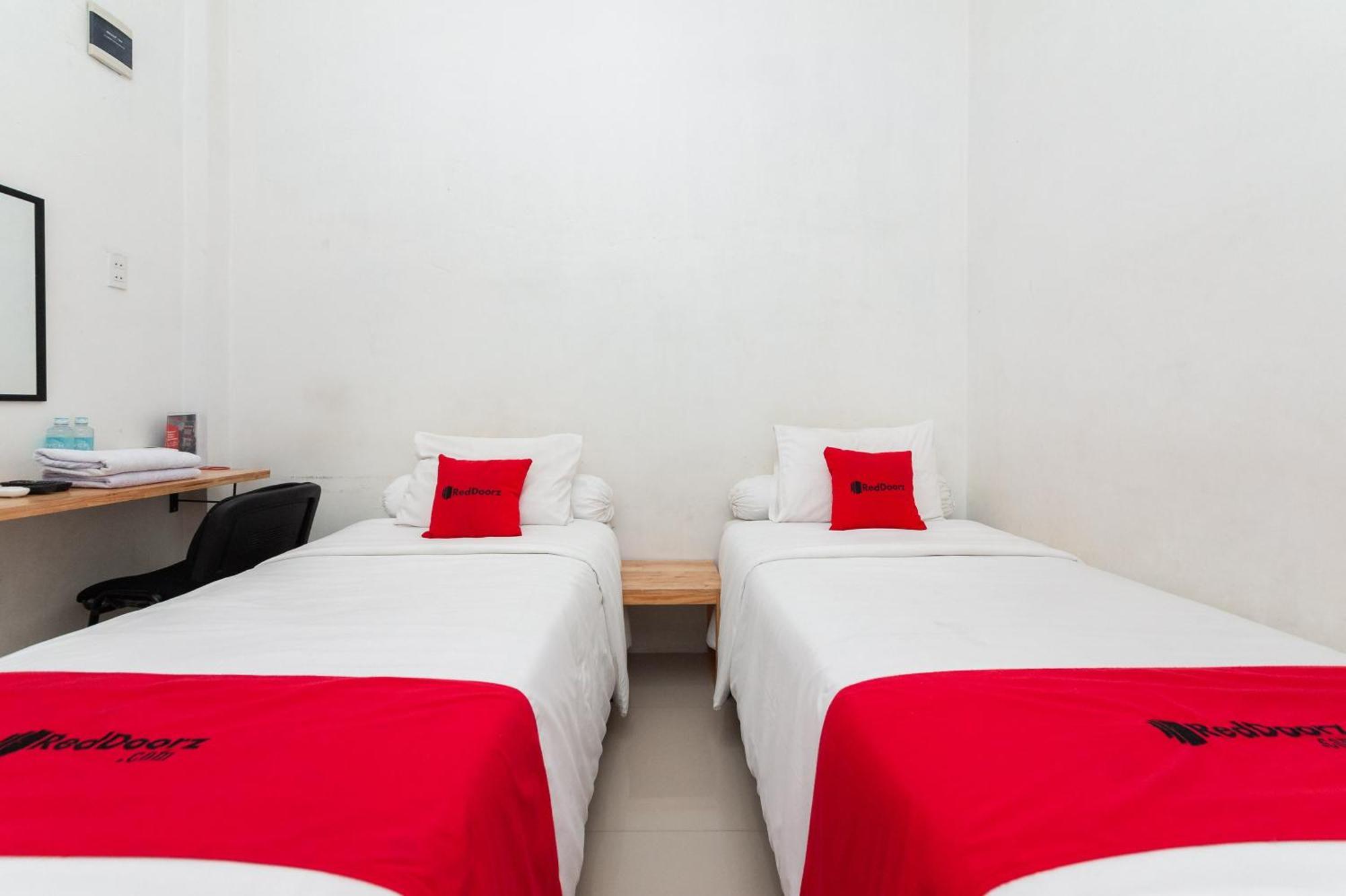 Hotel Reddoorz Syariah Near Rsud Zainoel Abidin Banda Aceh Esterno foto