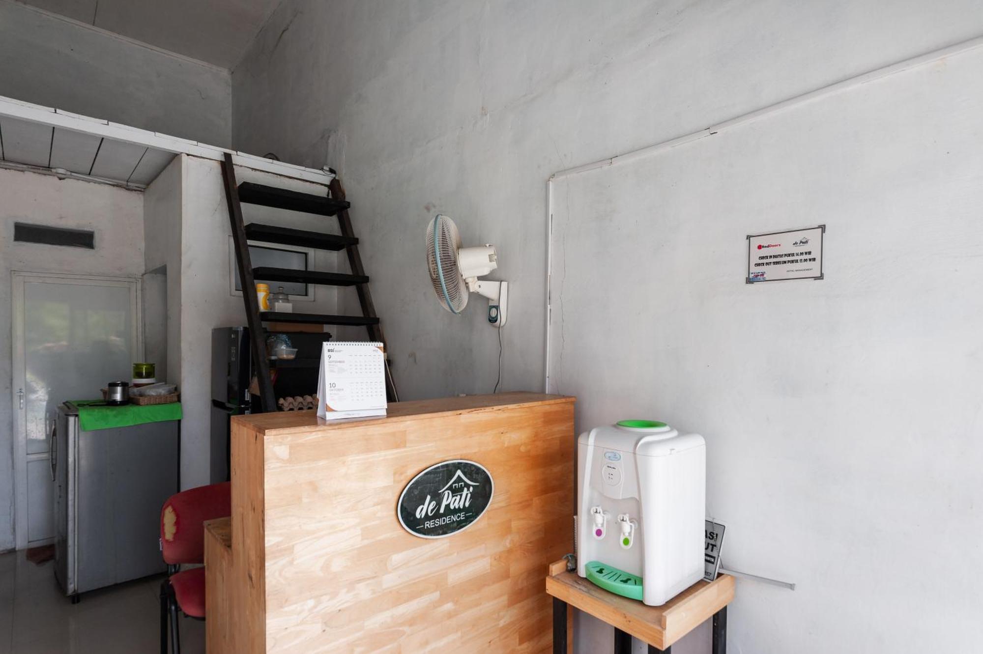 Hotel Reddoorz Syariah Near Rsud Zainoel Abidin Banda Aceh Esterno foto