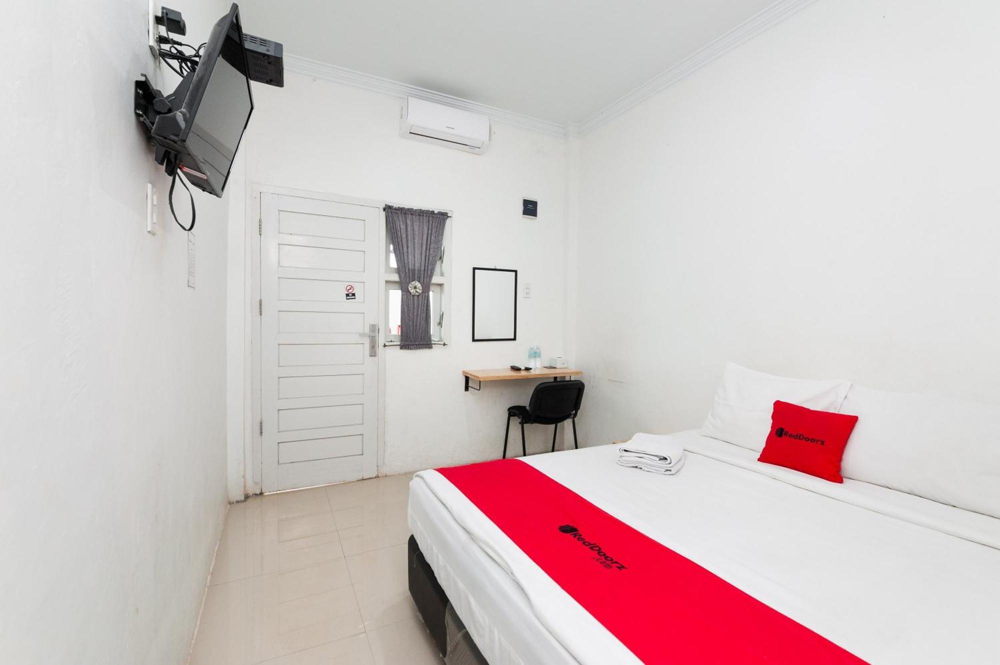 Hotel Reddoorz Syariah Near Rsud Zainoel Abidin Banda Aceh Esterno foto