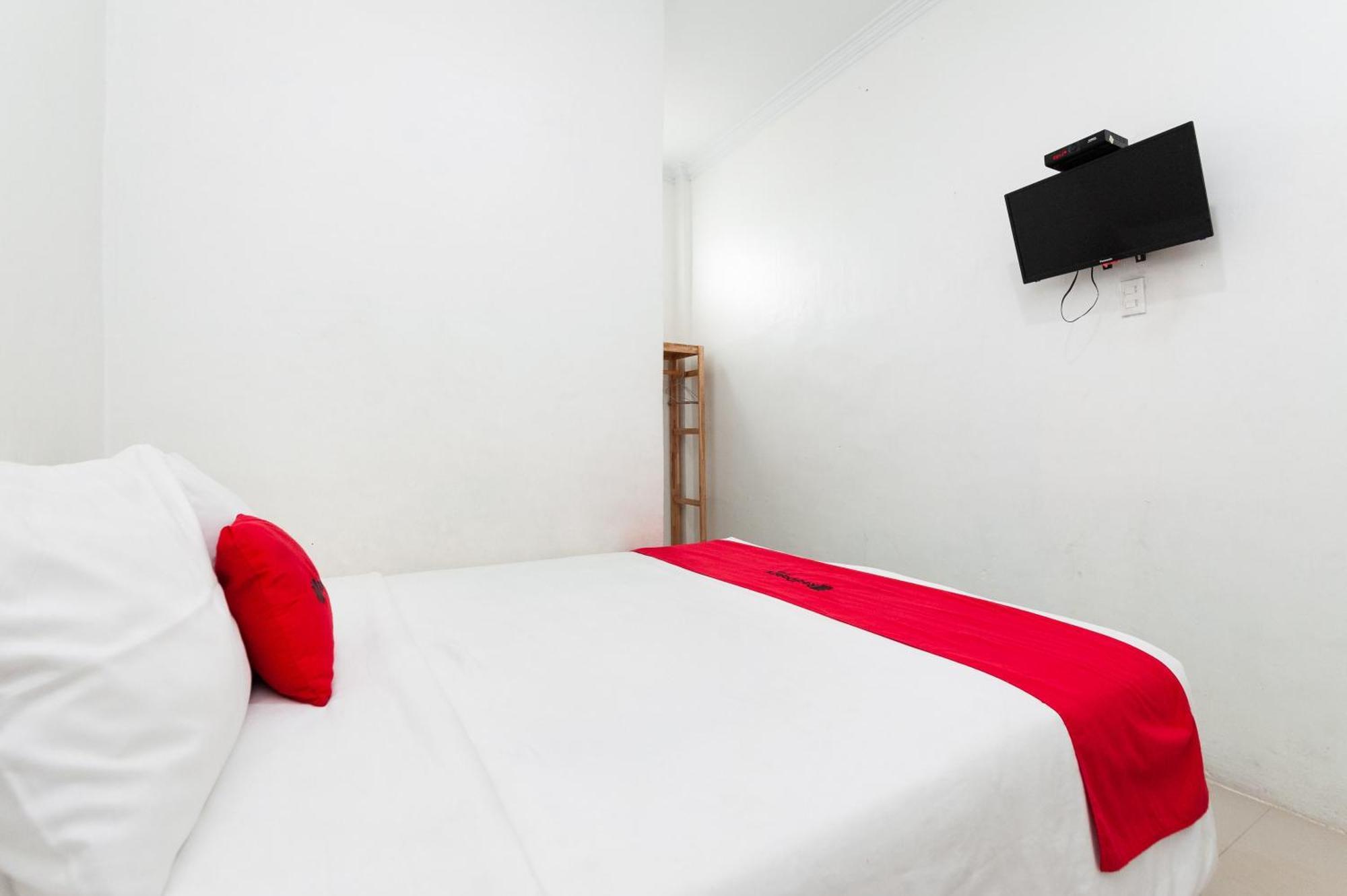 Hotel Reddoorz Syariah Near Rsud Zainoel Abidin Banda Aceh Esterno foto